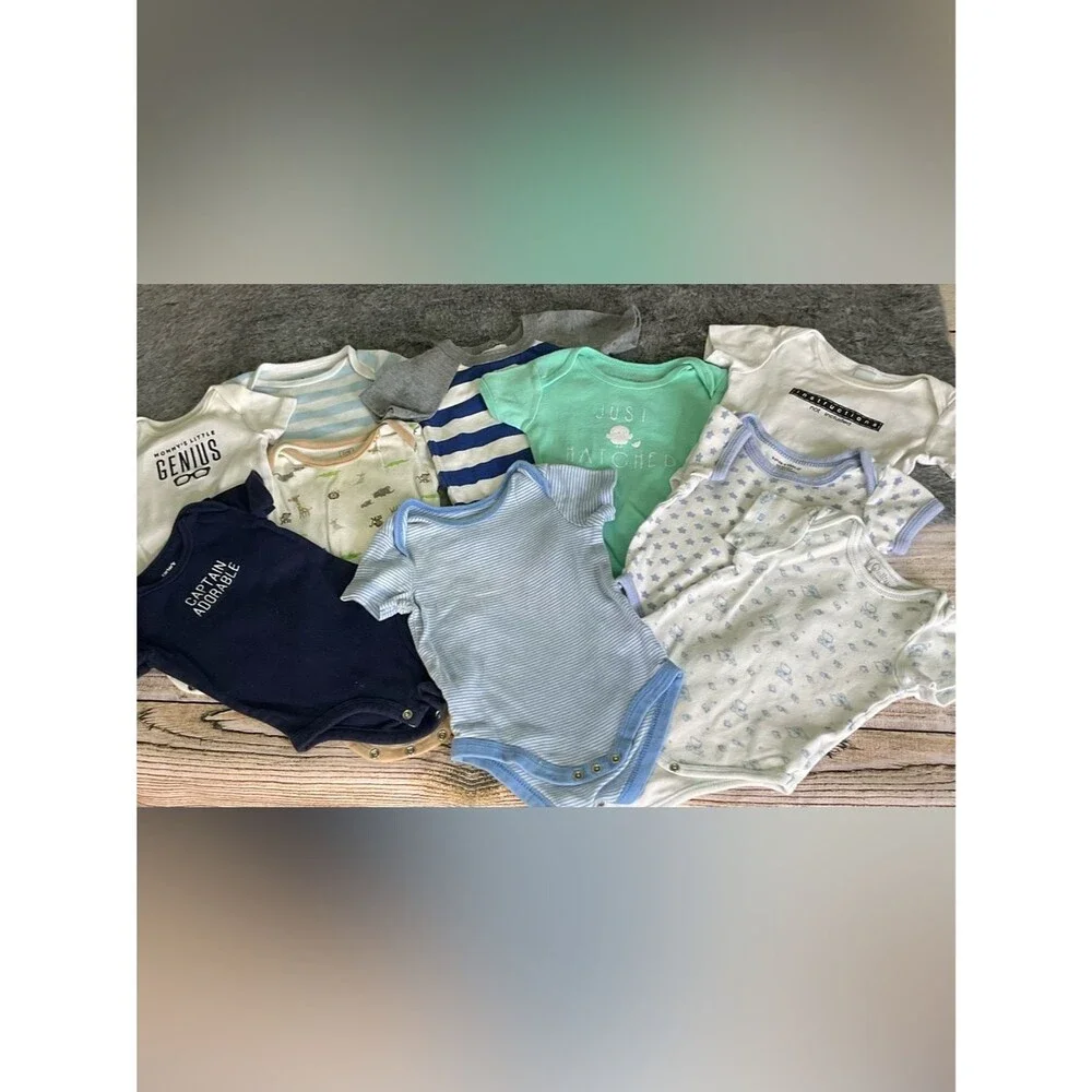 Baby Clothing Bundle Onesie Lot Size 3-6M